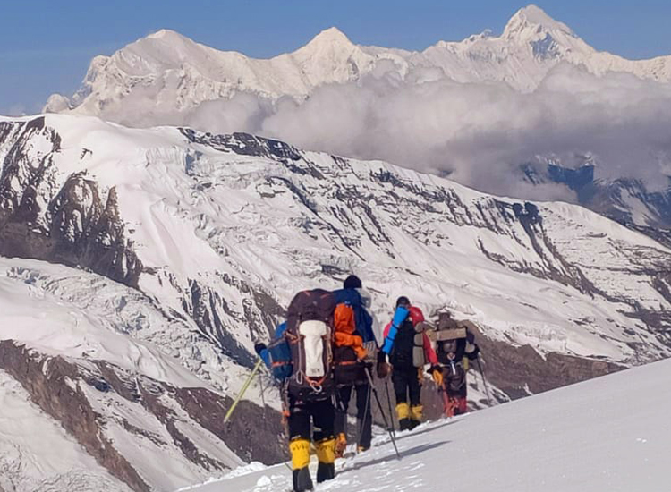 Himlung Expedition 7126m